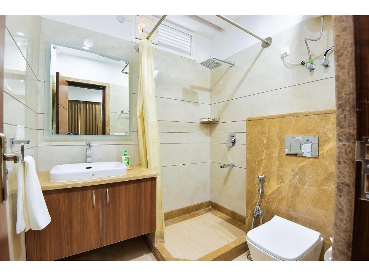 Appartamento Bluo Studio1 Golf Course Road, Gym, Balcony Garden Gurgaon