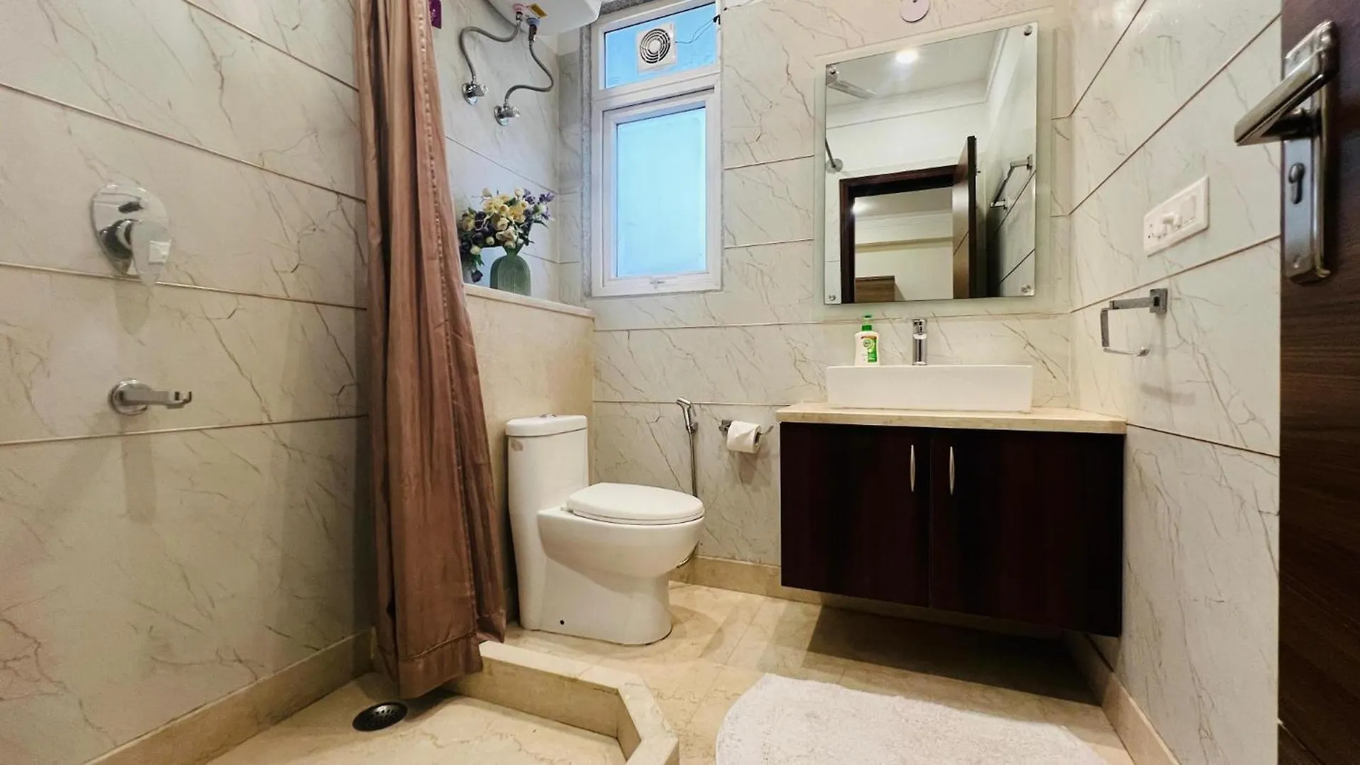 Bluo Studio1 Golf Course Road, Gym, Balcony Garden Gurgaon
